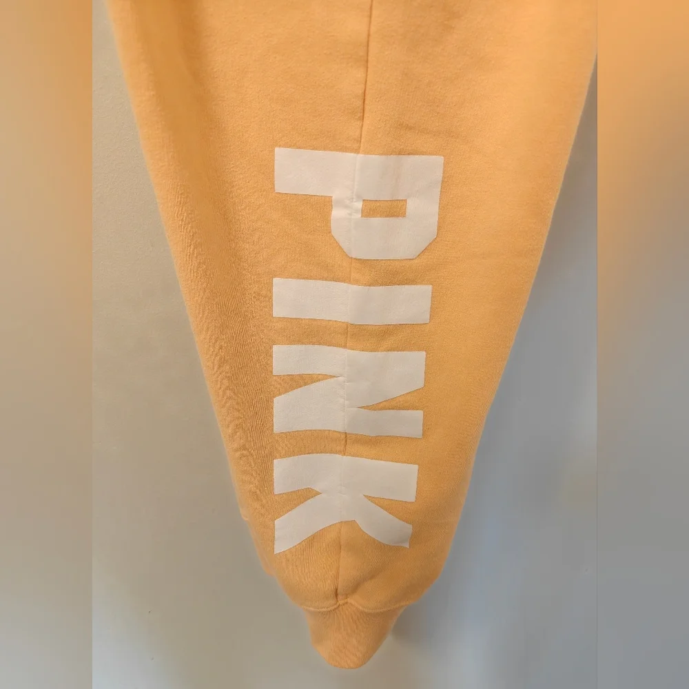 PINK Victoria's Secret Everyday Lounge Baggy Campus Yellow Sweatpants Size XXL - Picture 4 of 5